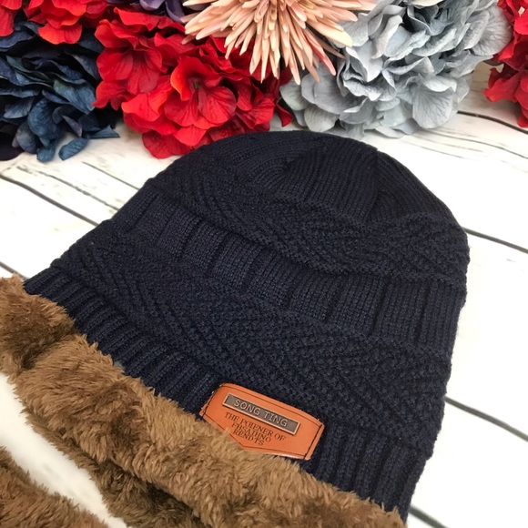 Navy Blue Cable Knit Beanie & Ring Scarf w/ Fleece - Picture 6 of 10